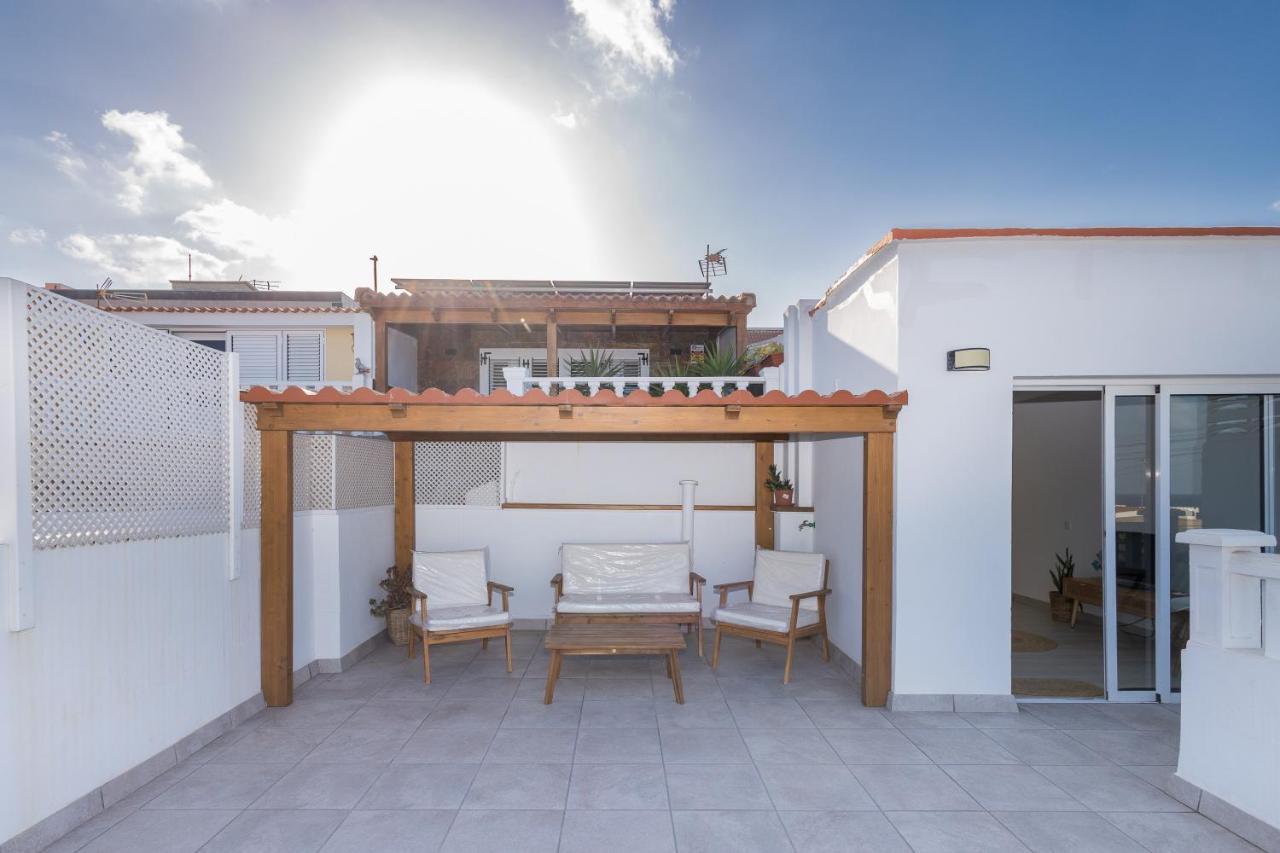 Sea Views Private Terrace 2br House Near The