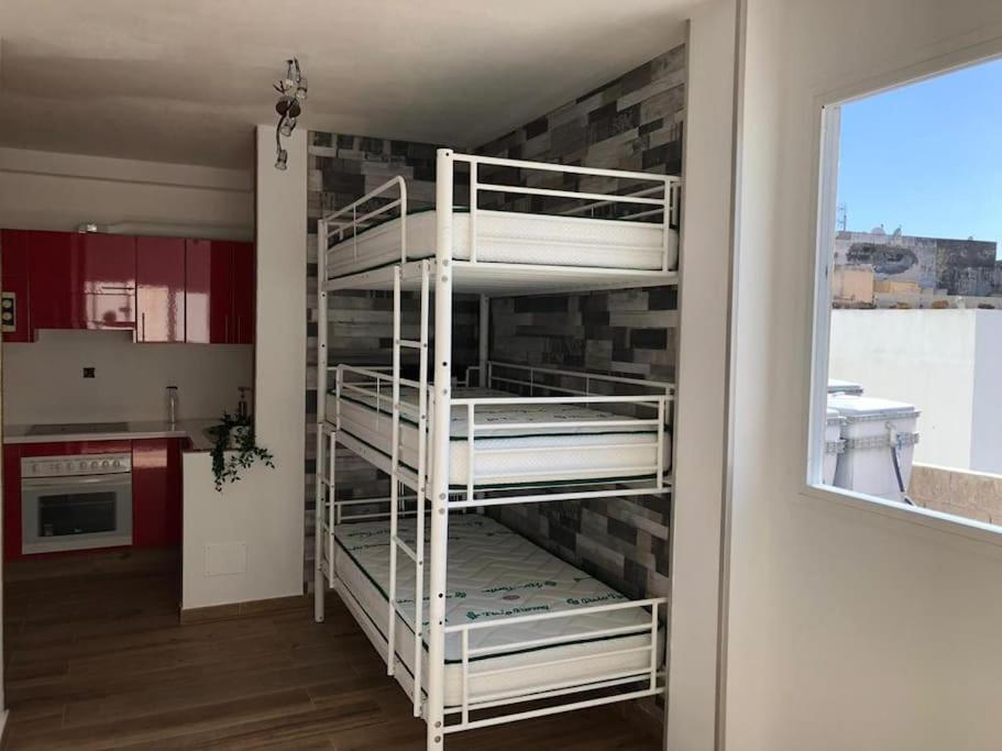 Brigh Loft Dishwaser Surfers&nomads Apartment