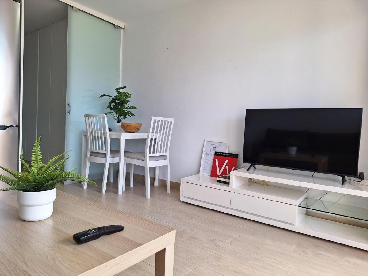 Apartment White And Quiet! Modern In San Agustin San Bartolome de Tirajana (Gran Canaria)