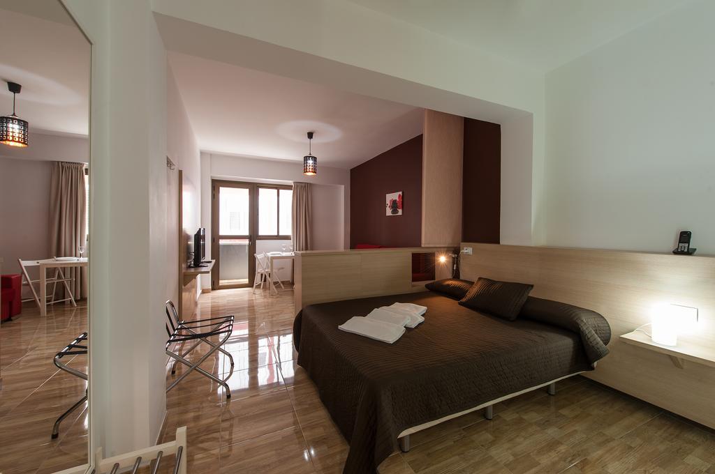 Las Palmas Urban Center Apartment *