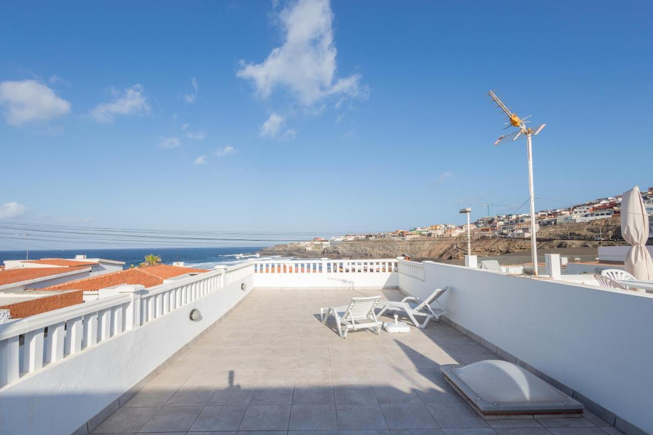 Sea Views Private Terrace 2br House Near The