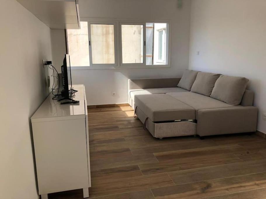Brigh Loft Dishwaser Surfers&nomads Apartment *