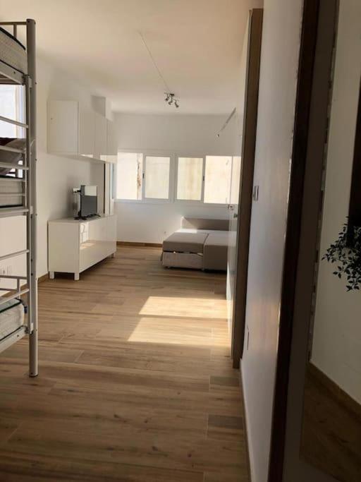 Apartment Brigh Loft Dishwaser Surfers&nomads Las Palmas de Gran Canaria