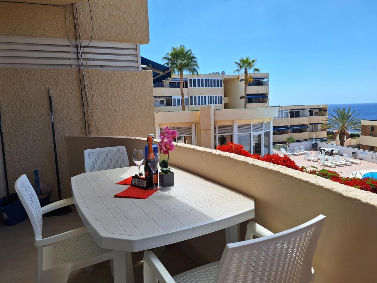 White And Quiet! Modern In San Agustin *