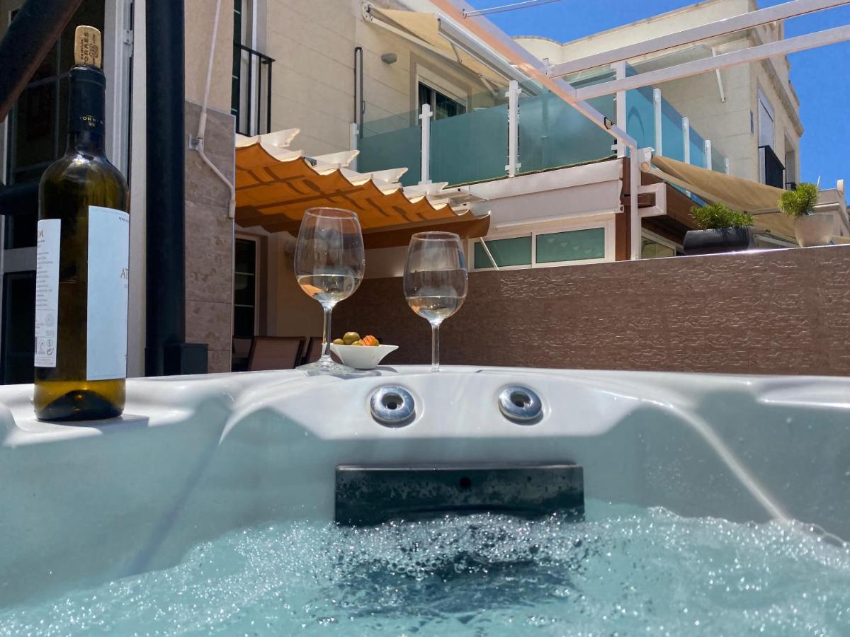 With Jacuzzi And Pool Access