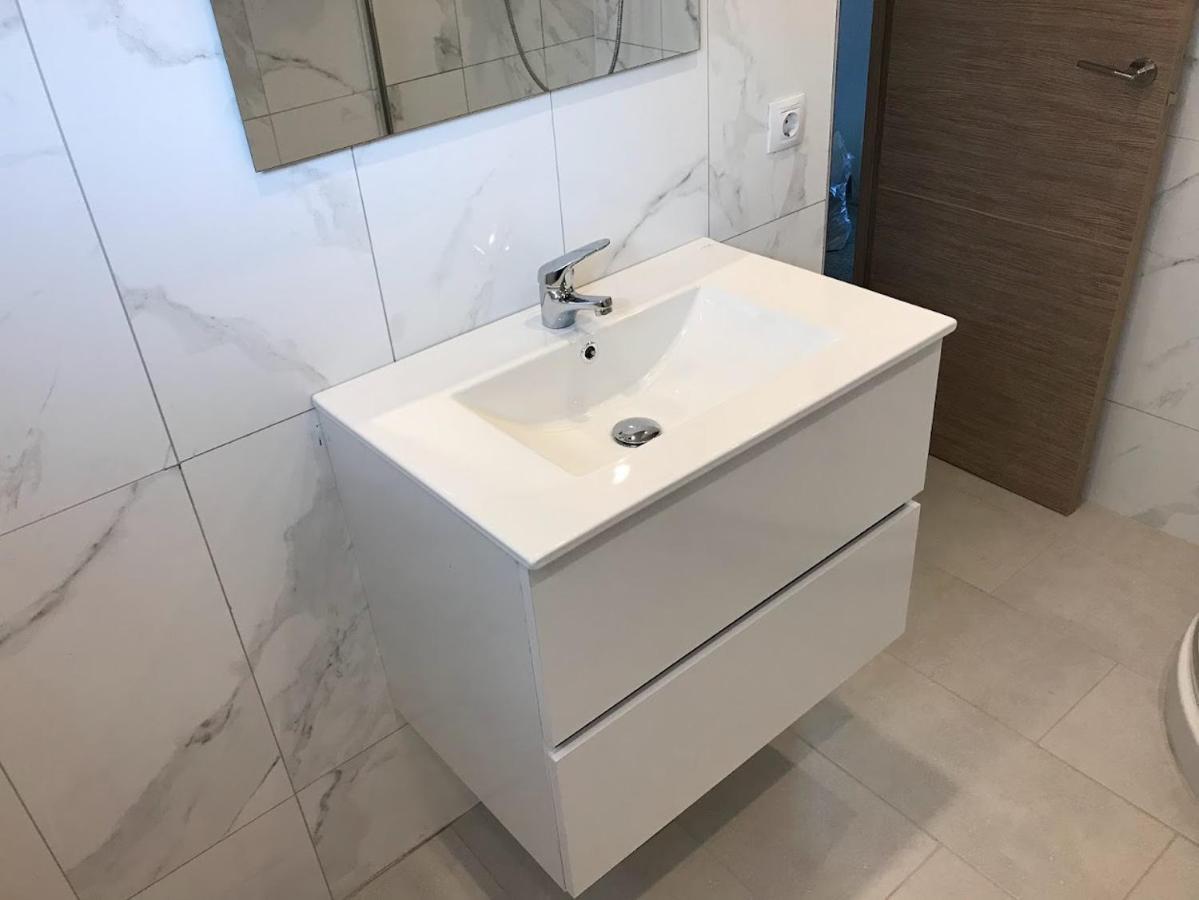 Two Bedroom 2 Min From Mogan