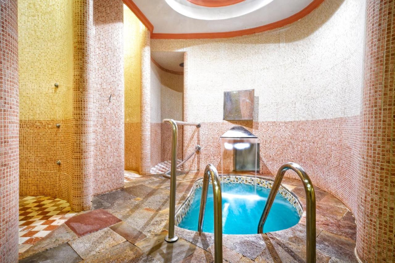 Hotel Bull Vital & Boutique - Only Adults 4*