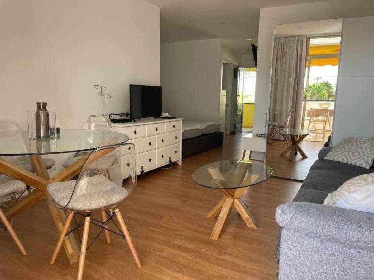 Con Piscina Climatizada Y Vista Al Mar Apartamento