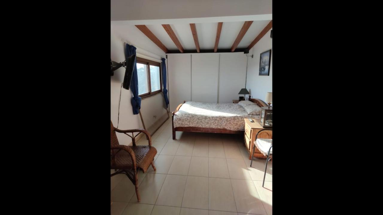 Sunset And Oceanview 2 Bedroom With Shared Pool