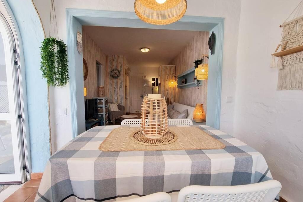 Stylish With Sea Views *