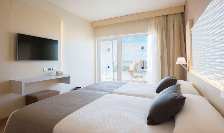 Hotel Hl Suitehotel - Adults Only 4*