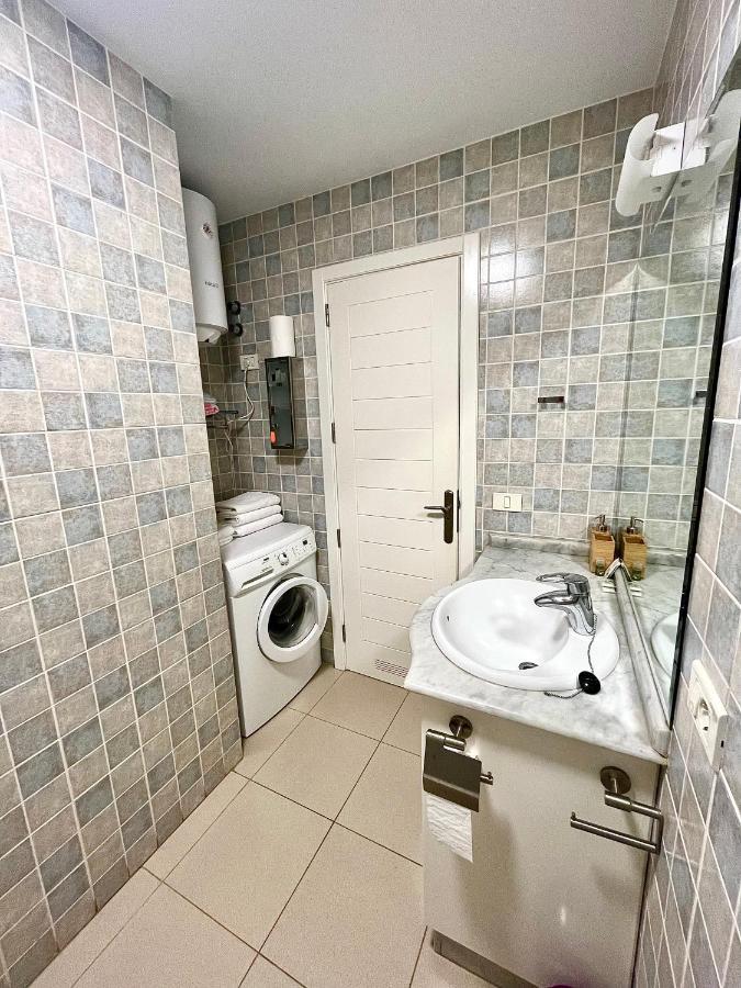 Costa Azul -1a Apartamento *