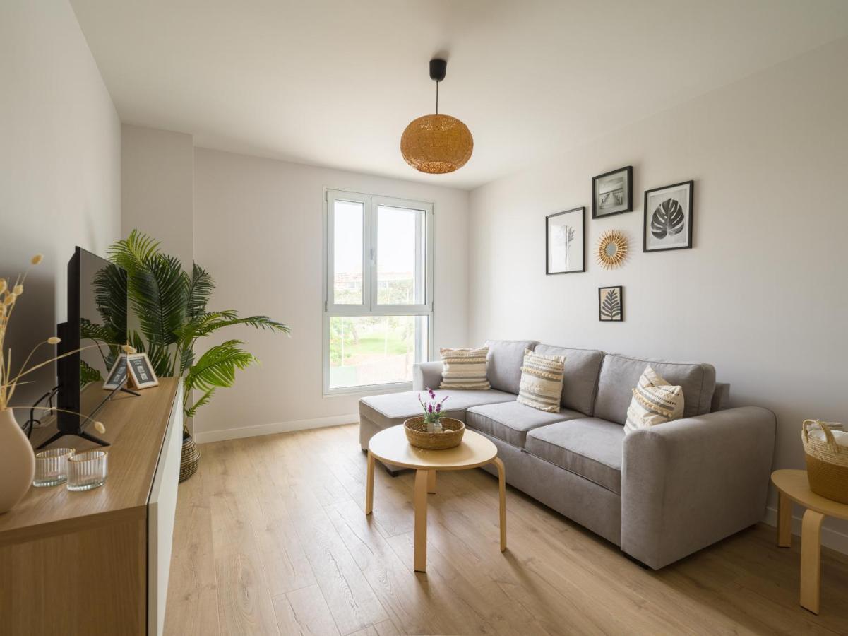 Sofia Navarro Bello, 1 P2 E Appartement *