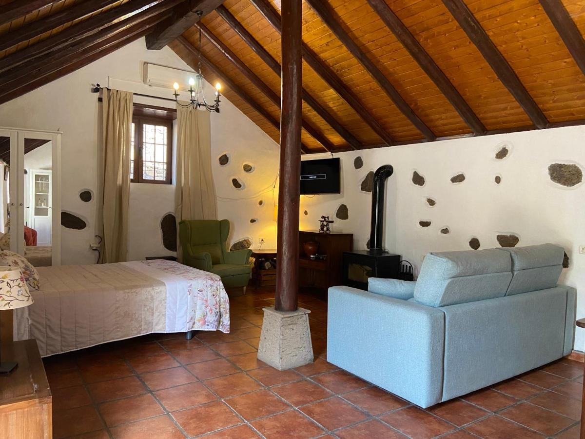 La Casa Vieja De La Montana Santa Lucía
