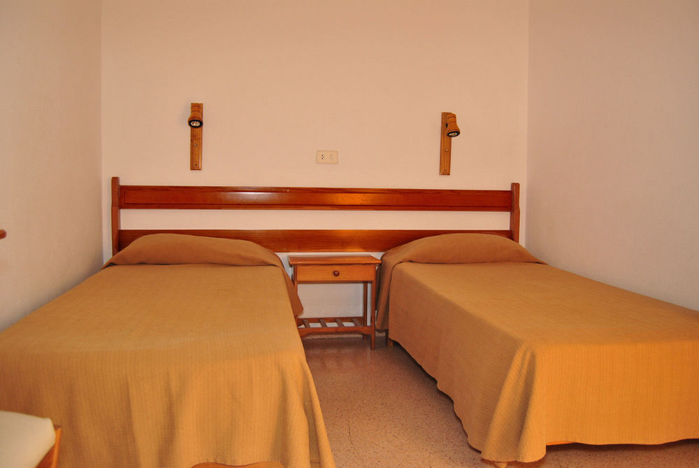 Canaima (adults Only)