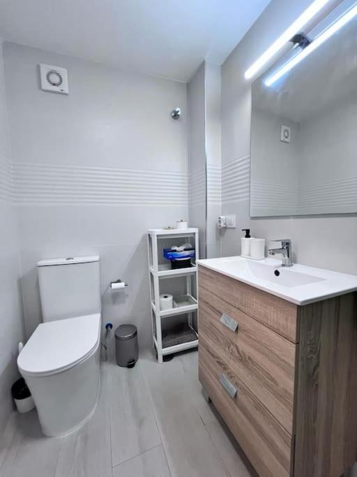 Apartamento-estudio En La Playa Apartment