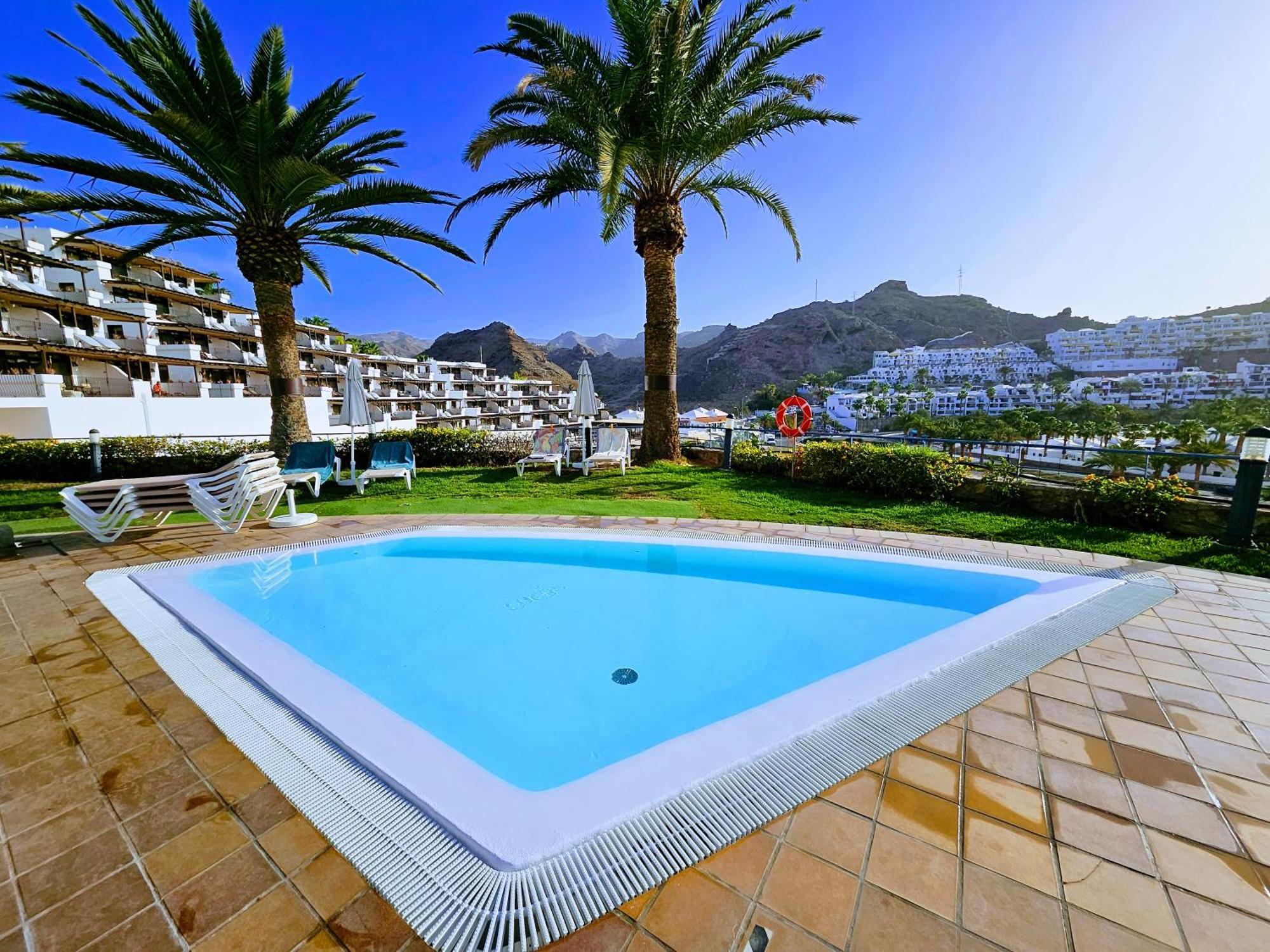 Apartment Ocean & Pool View Playa Del Cura (Gran Canaria)