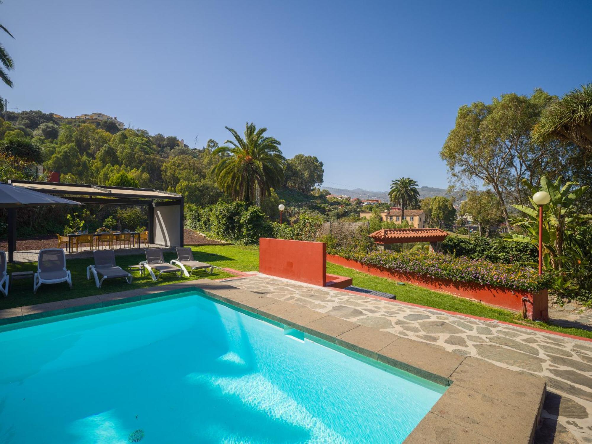 Villa El Jardin De With Private Pool, Sauna & Jacuzzi