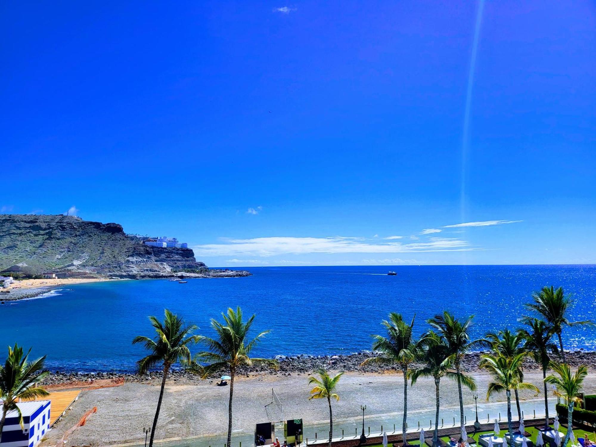 Ocean & Pool View