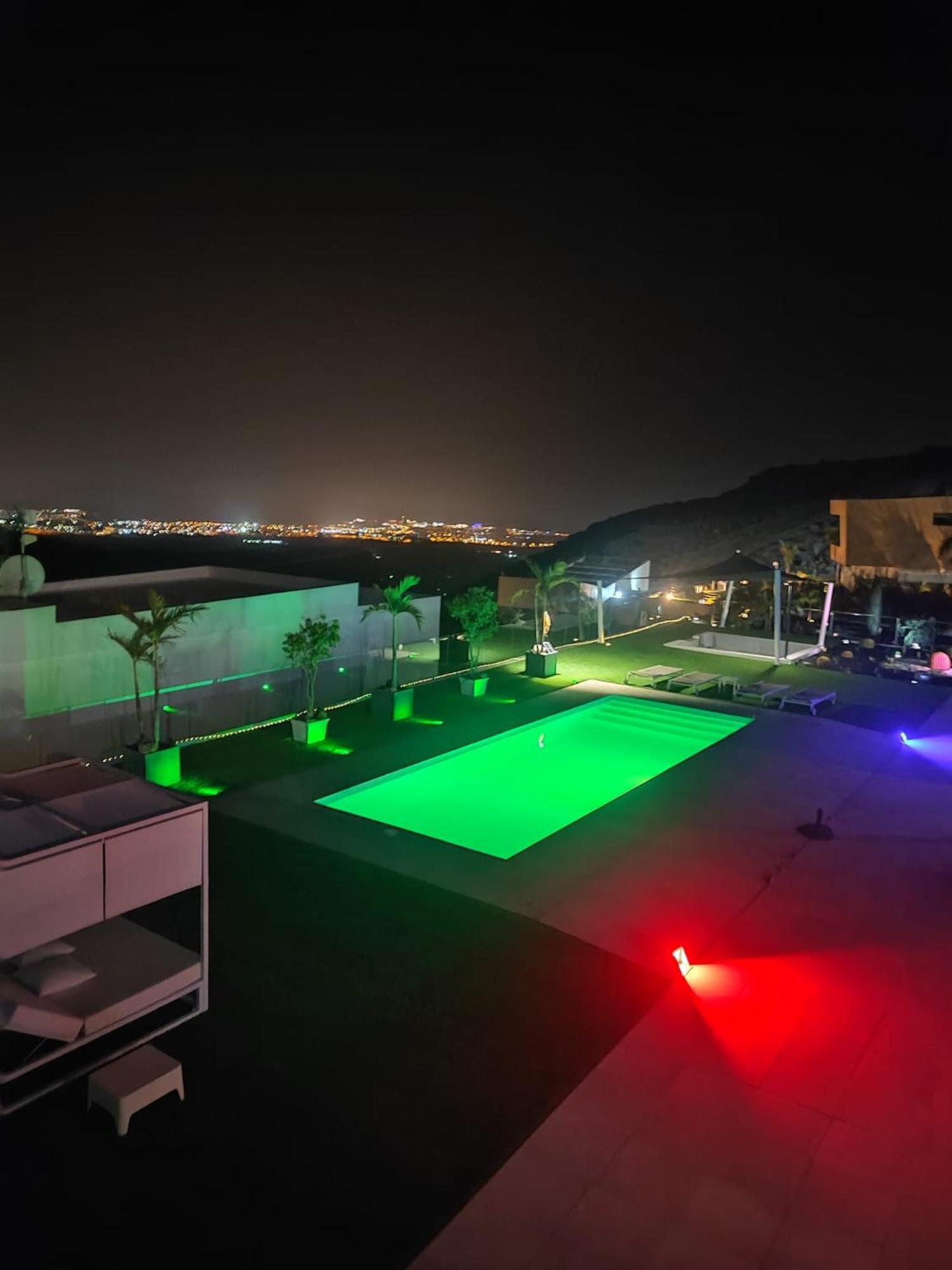 Villa Blue Horizon By Monte Leon