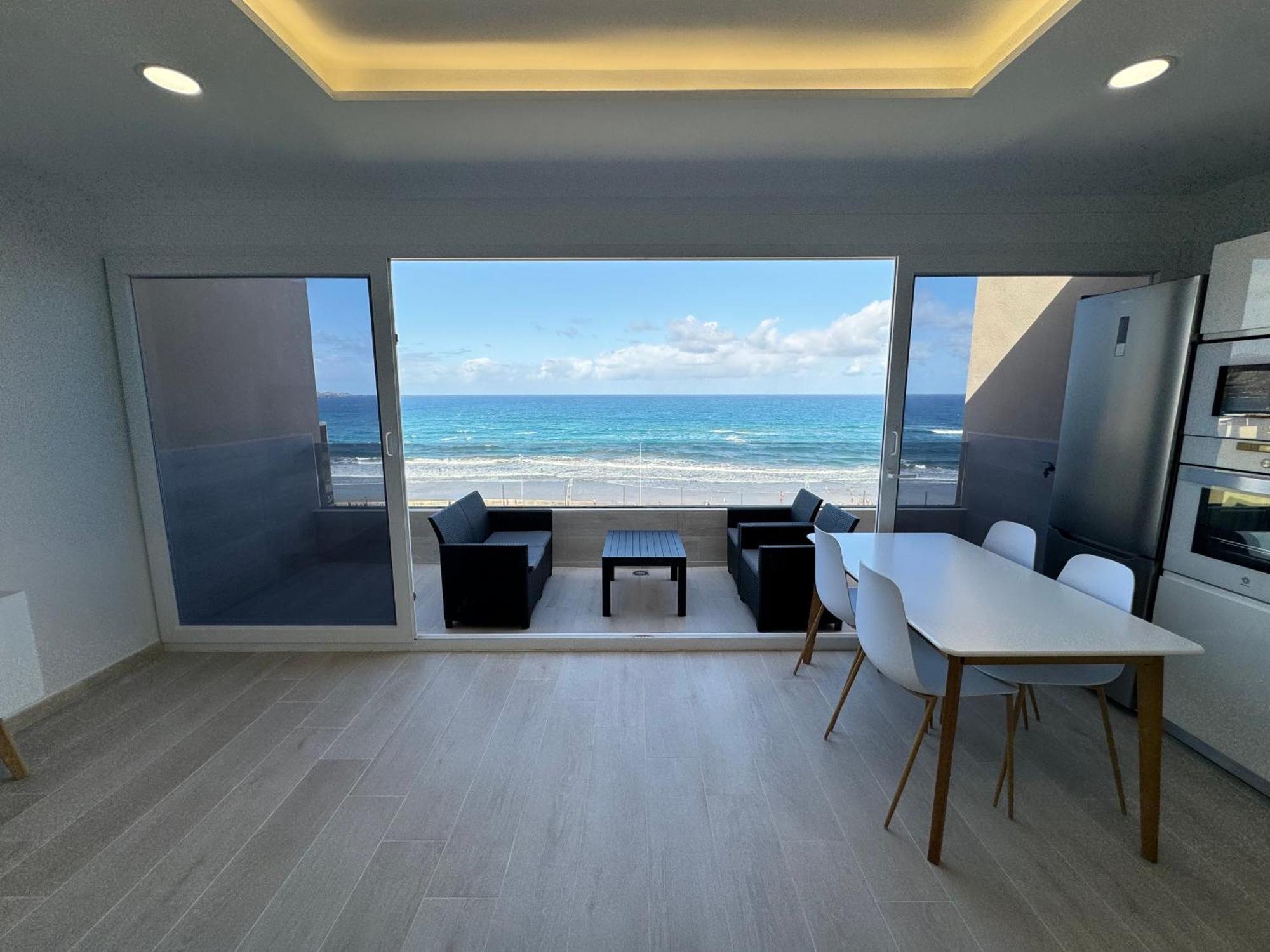 Atico Vistas Mar Playa Canteras Apartment *