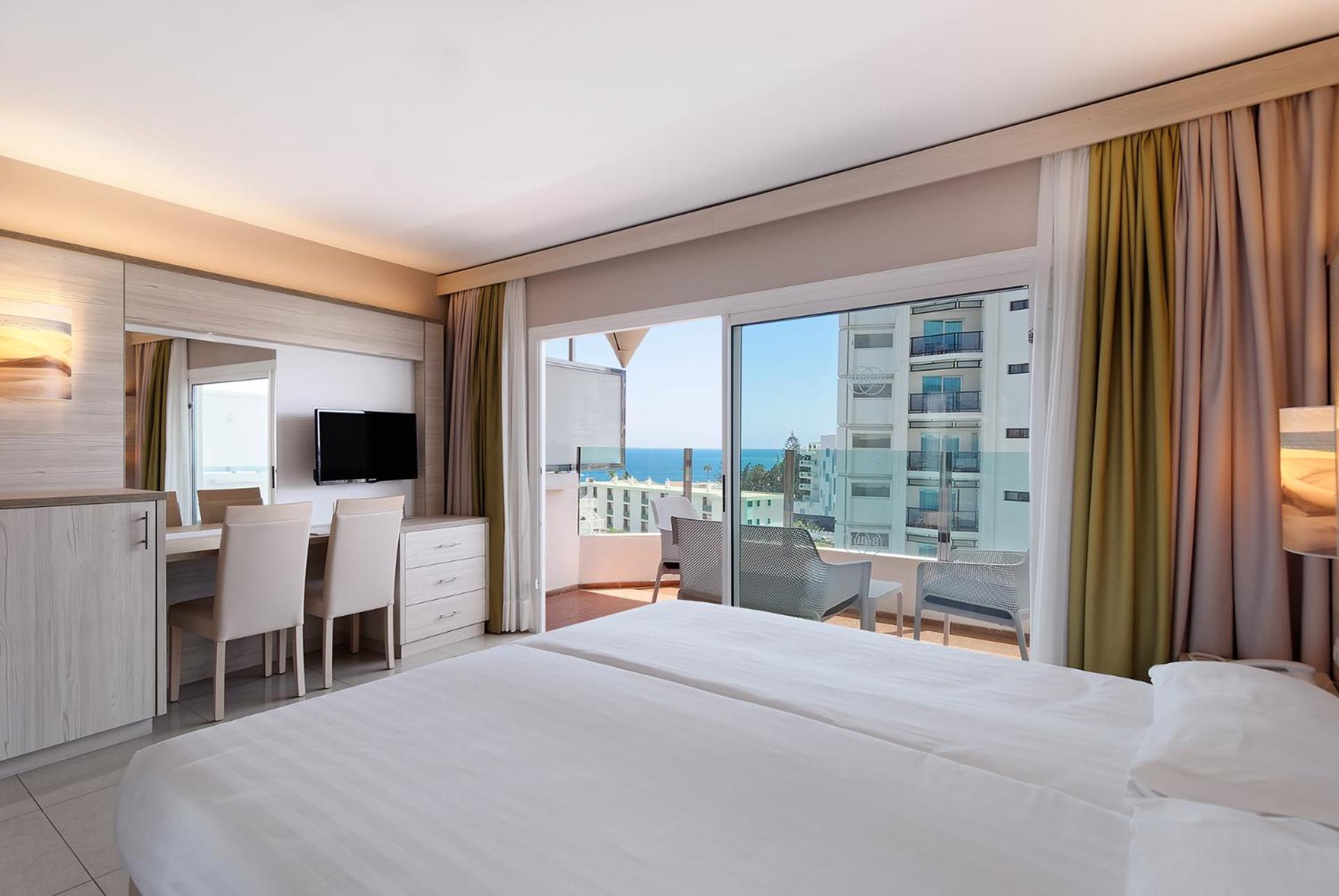 Bull Escorial & Hotel Playa del Inglés
