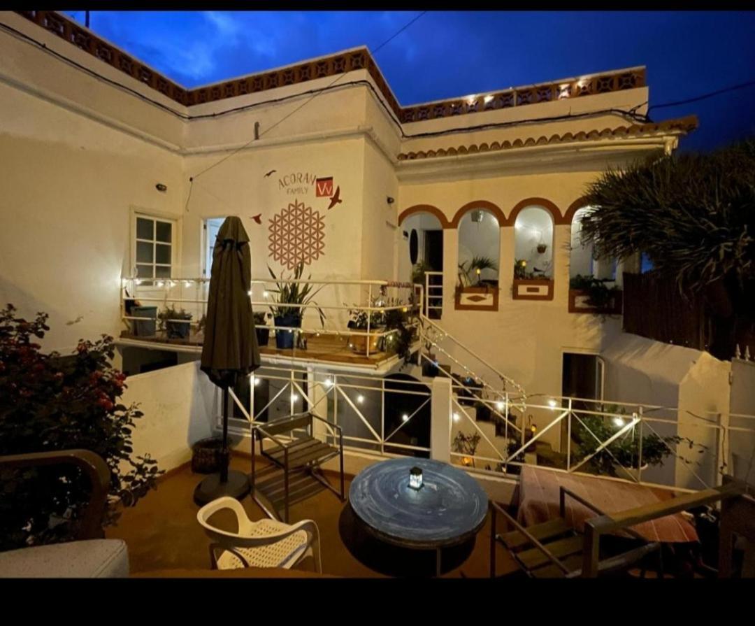 Acoran Family Guests House With Included Morning Yoga Practice Casa de hóspedes