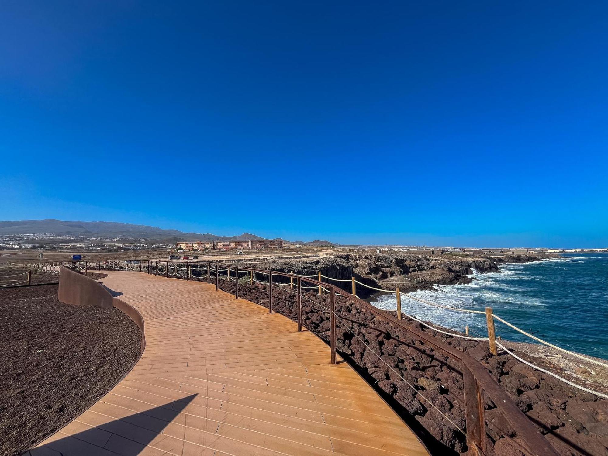Apartamento Playa El Burrero Con Terraza Y Solarium Privado Ingenio