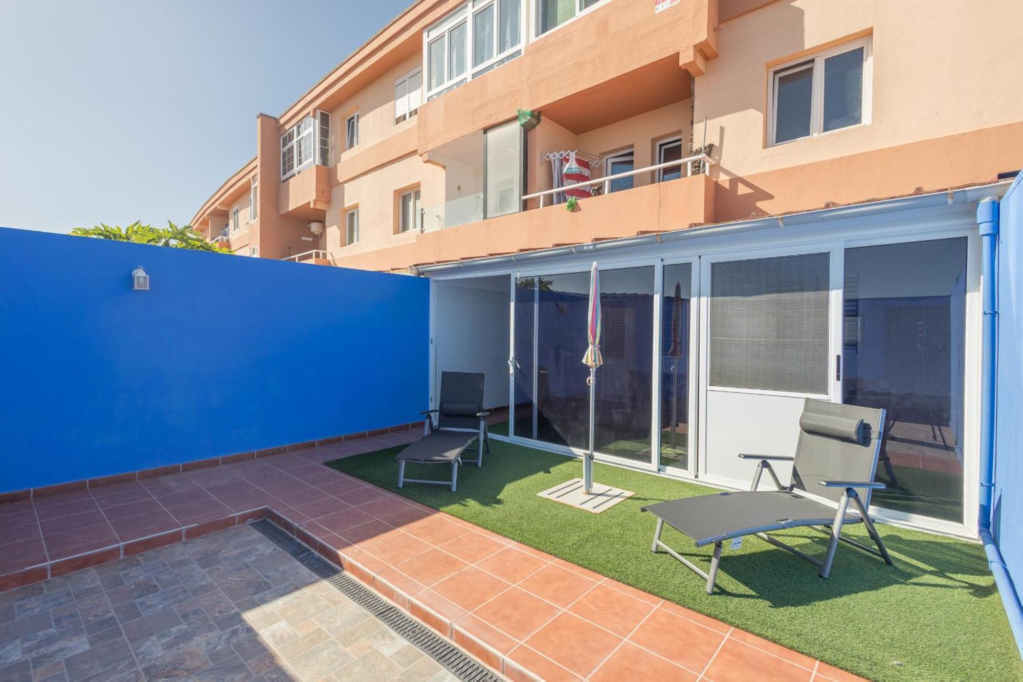 Playa El Burrero Con Terraza Y Solarium Privado Apartamento