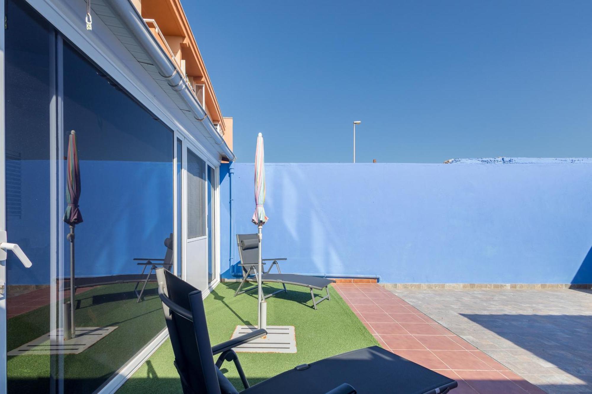 Apartamento Playa El Burrero Con Terraza Y Solarium Privado *