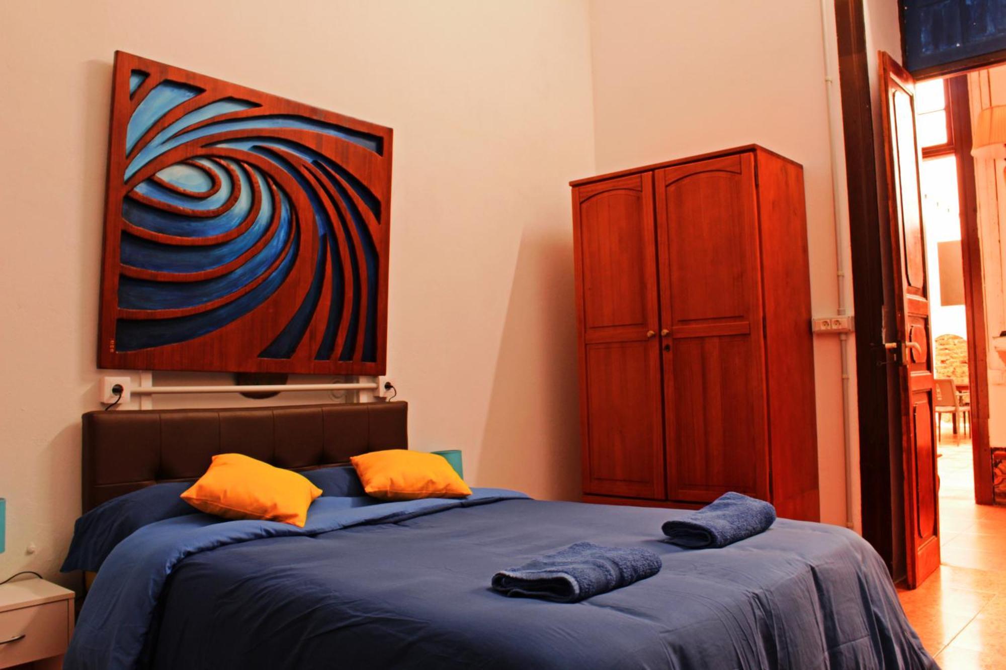 Atlantis Surf Guest house
