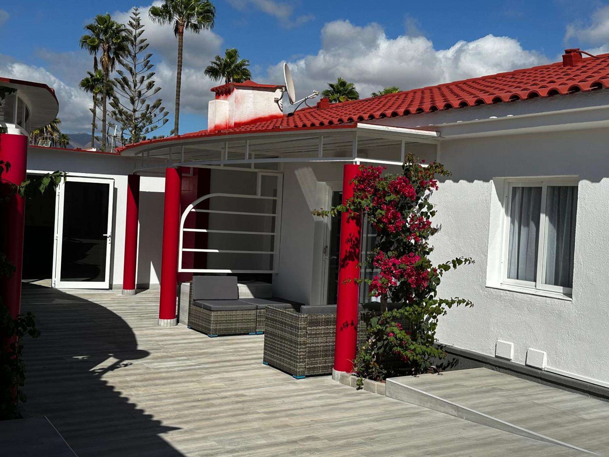 Paradise - Fkk Swinger & Nudist Couples Only Love hotel 4*