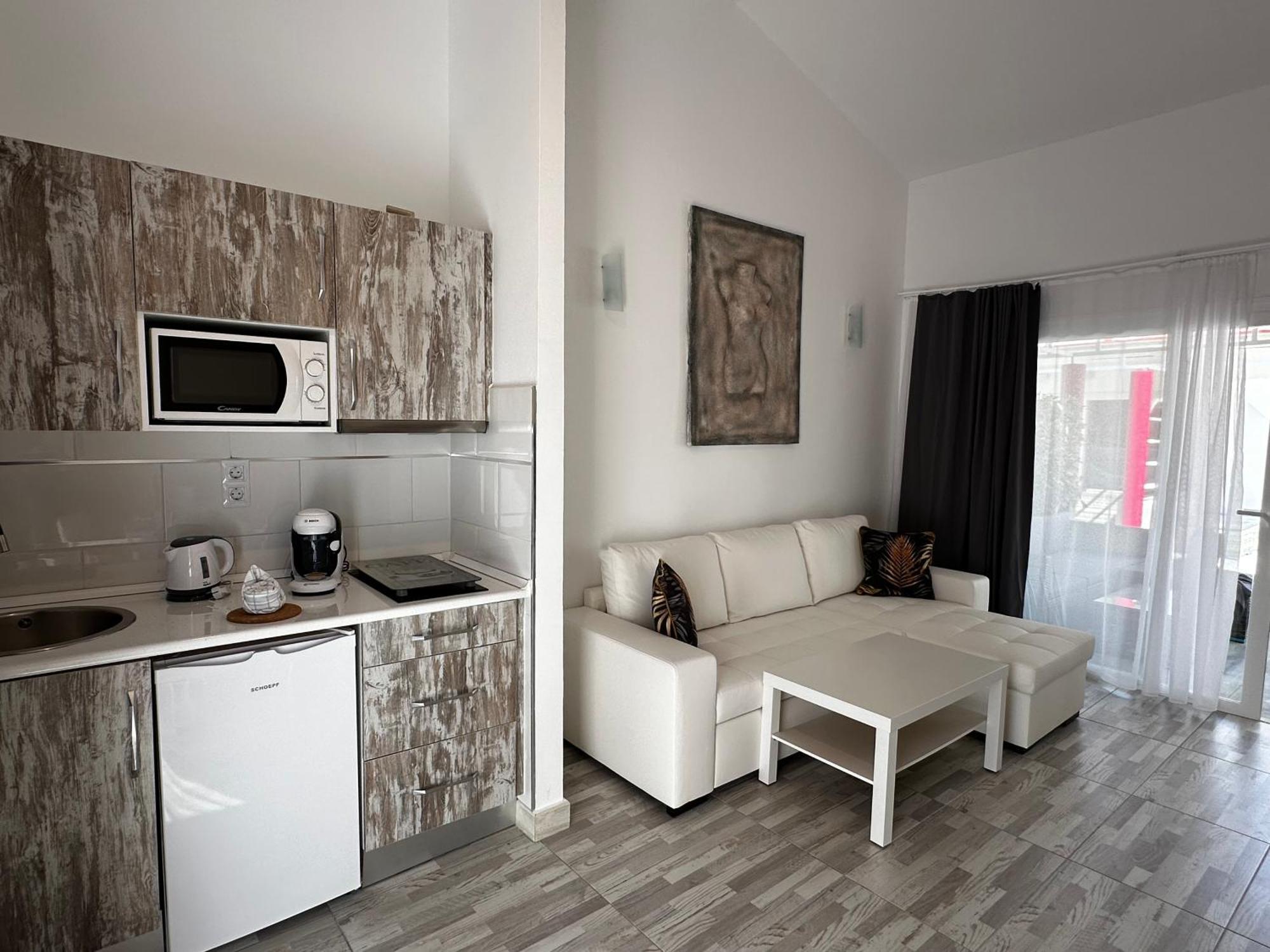 Love hotel Paradise - Fkk Swinger & Nudist Couples Only Maspalomas (Gran Canaria)