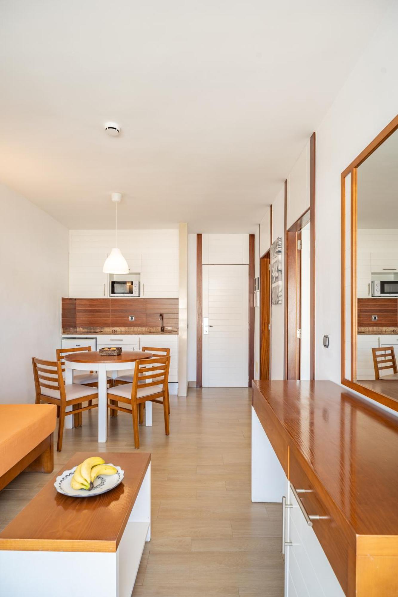 Altair Apartment