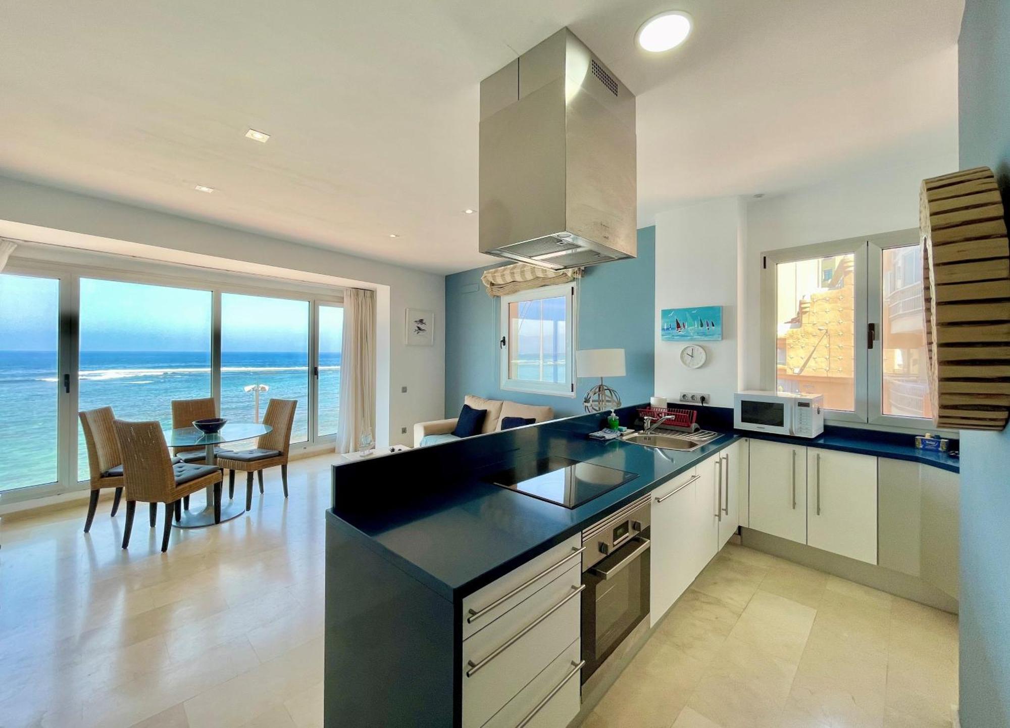 Sunset Paradise Apartment *