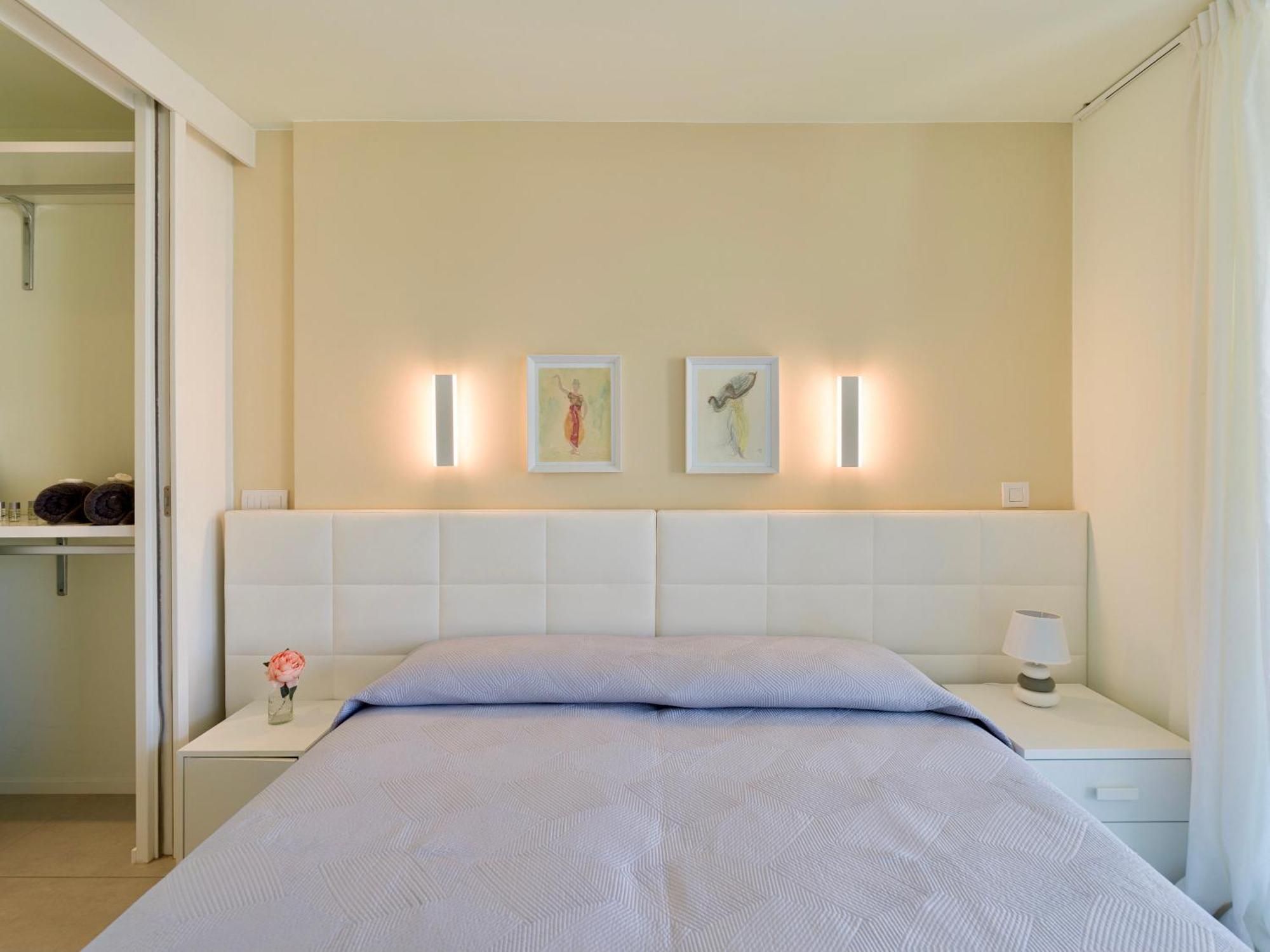 Apartment Ocean Views With Spectacular Sunsets