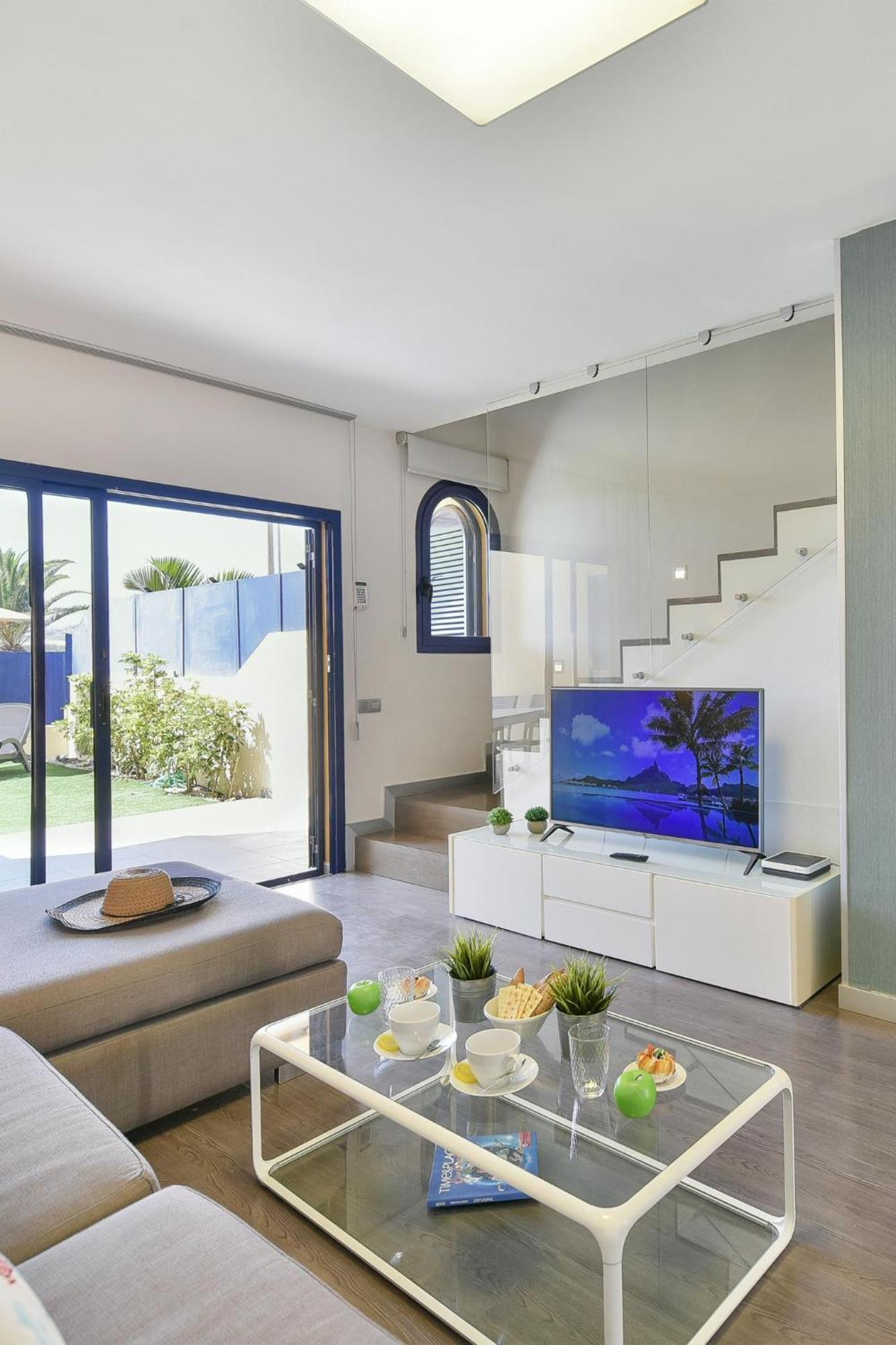 Villa Blue Bay With Terrace