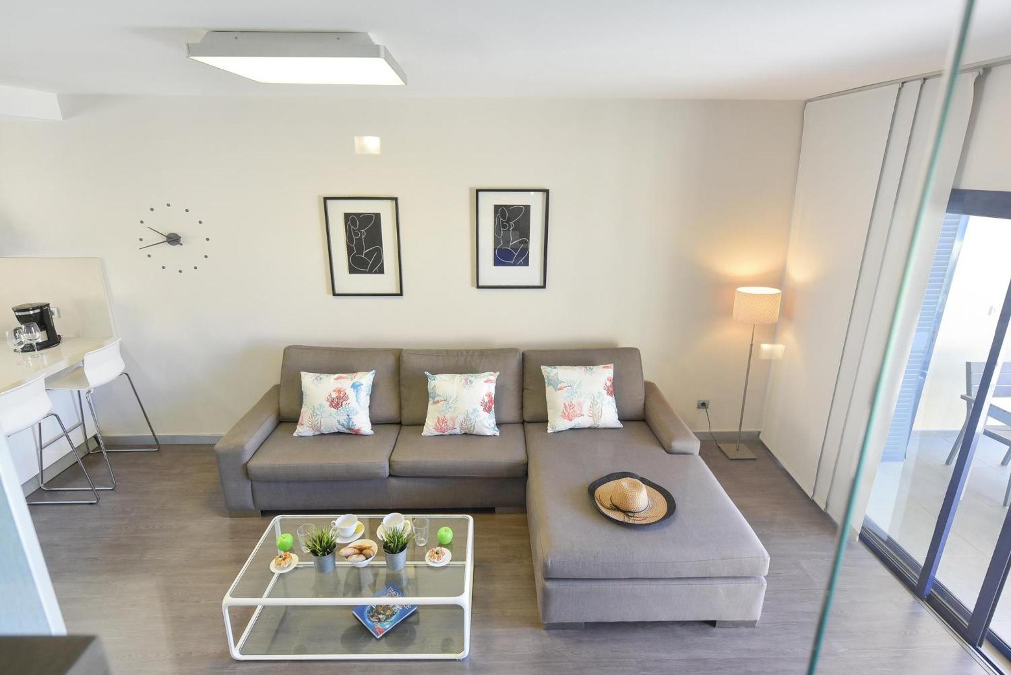 Villa Blue Bay With Terrace *