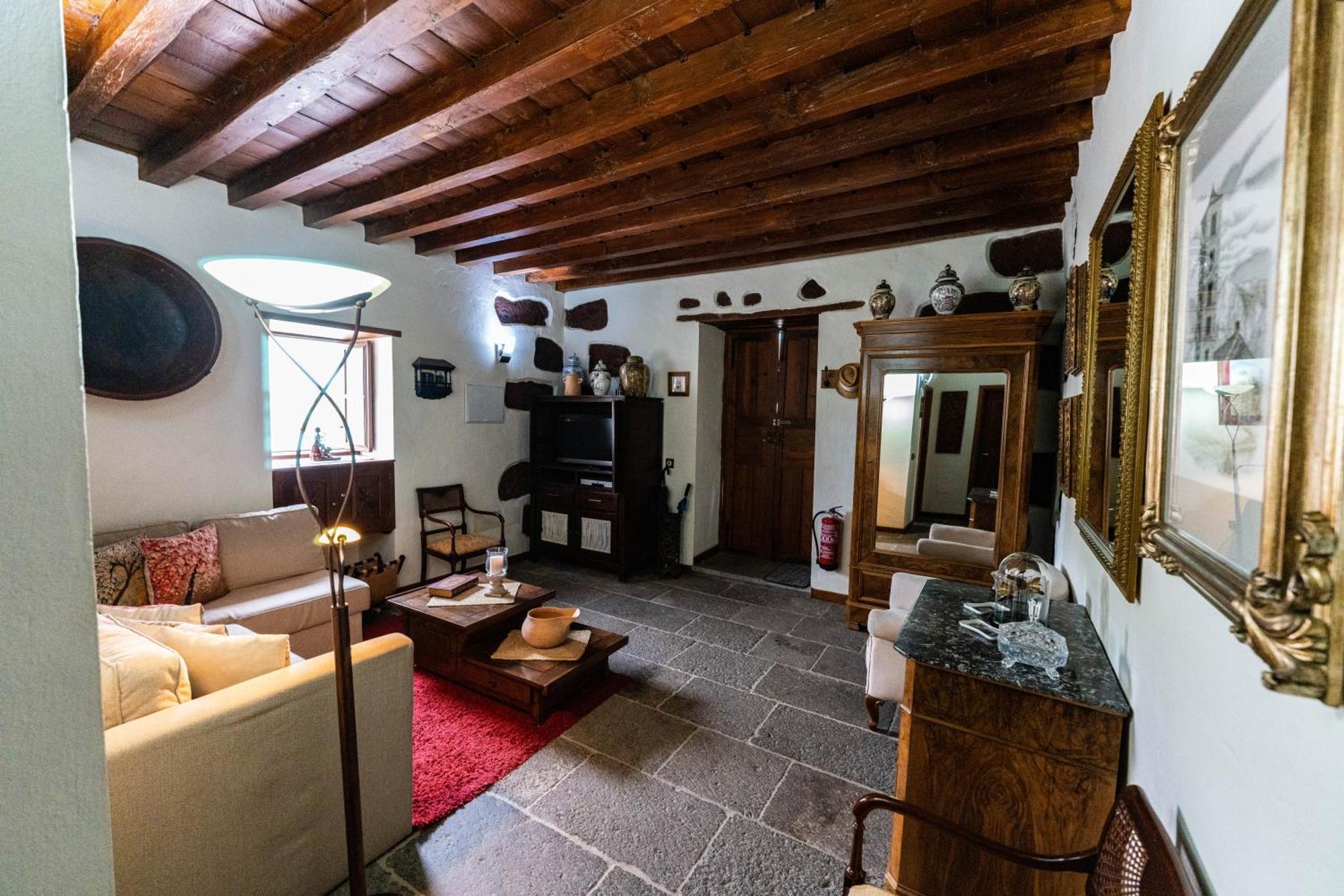 Ancient Historical House Casa de férias Santa Lucia De Tirajana