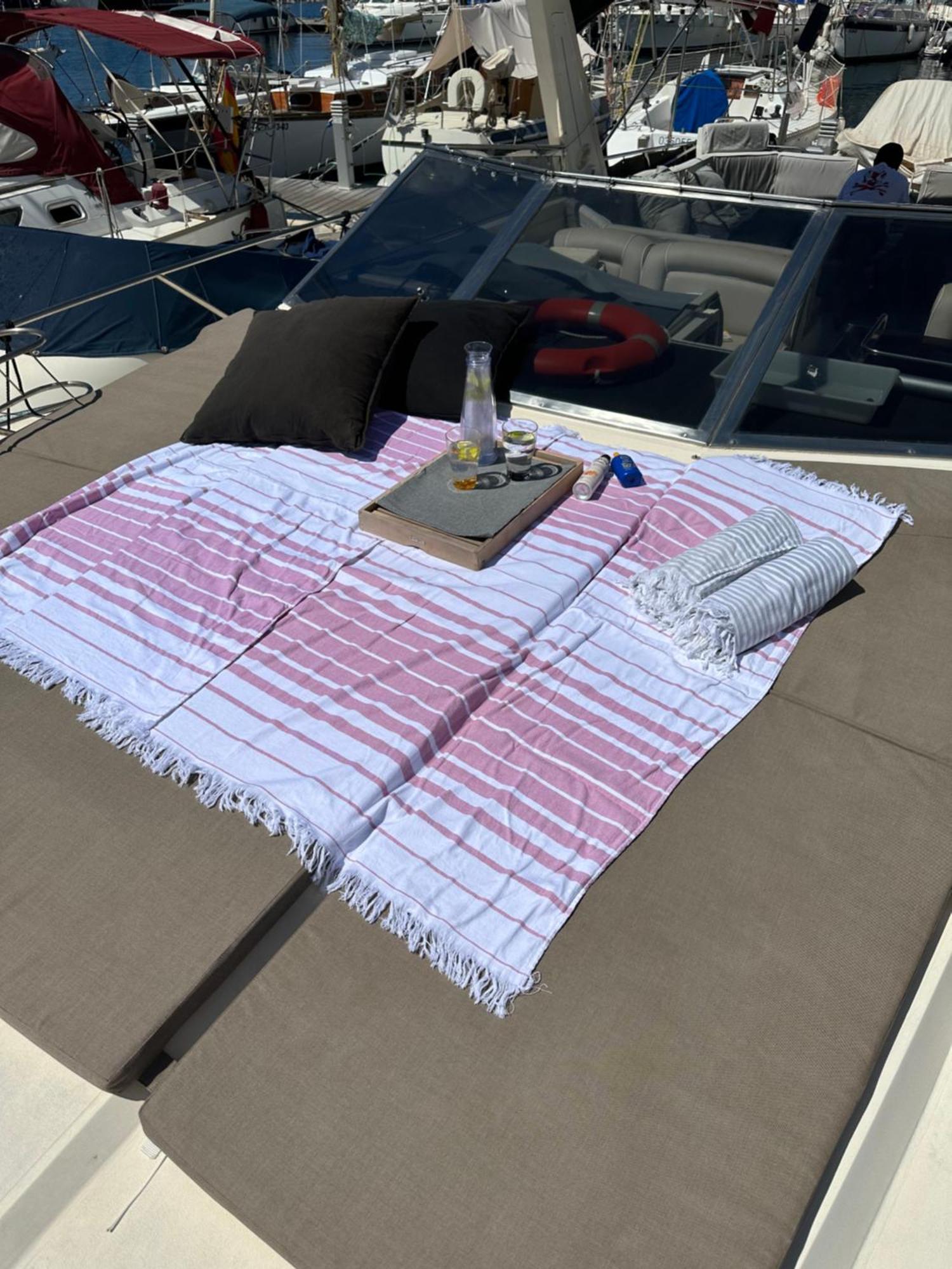 Boat In Botel *
