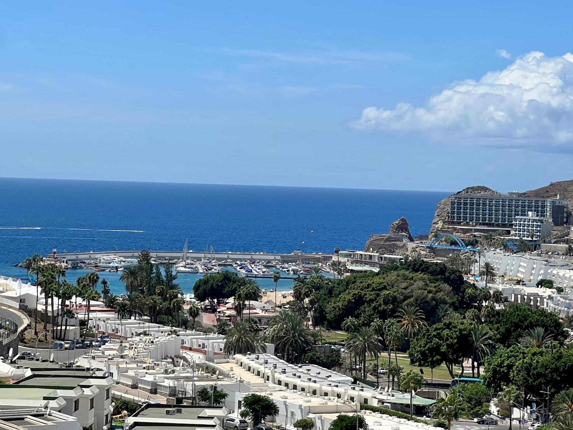 Seaview Oasis: Puerto Rico With Pool And Parking Puerto Rico (Gran Canaria)