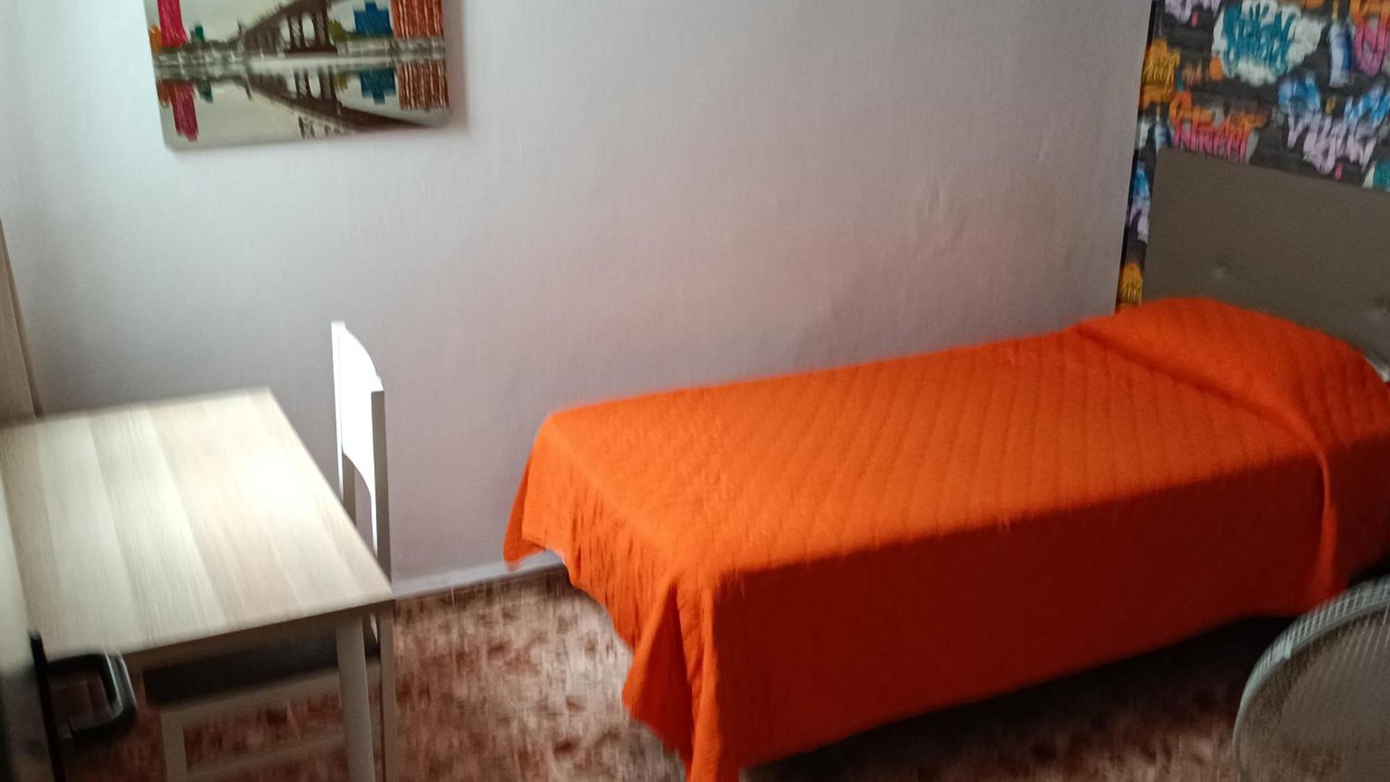 Alcaravaneras (adults Only)