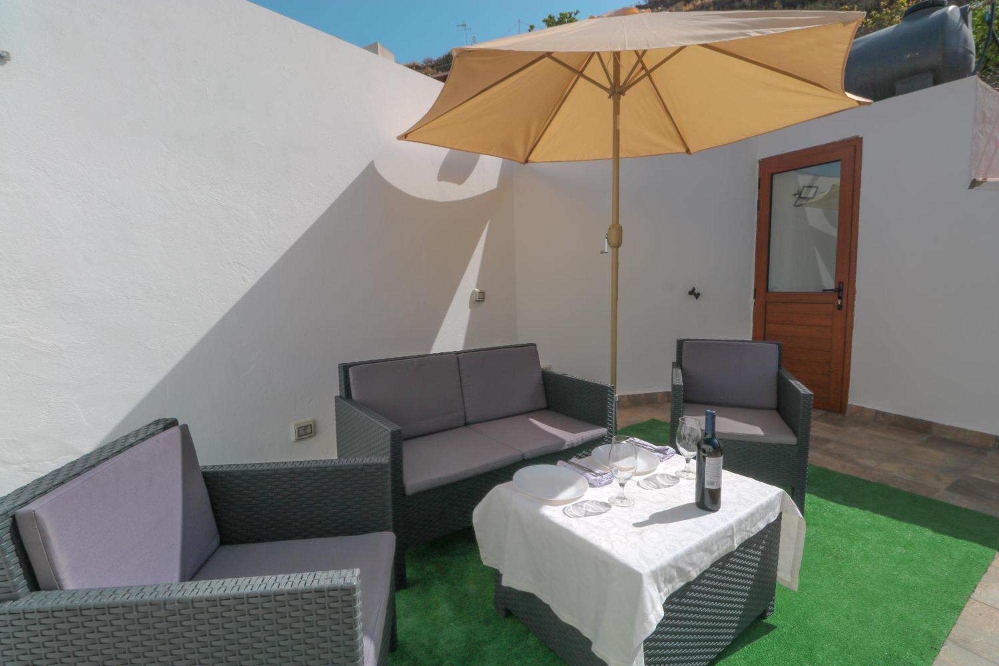 Valley Views In Apartment Agaete (Gran Canaria)