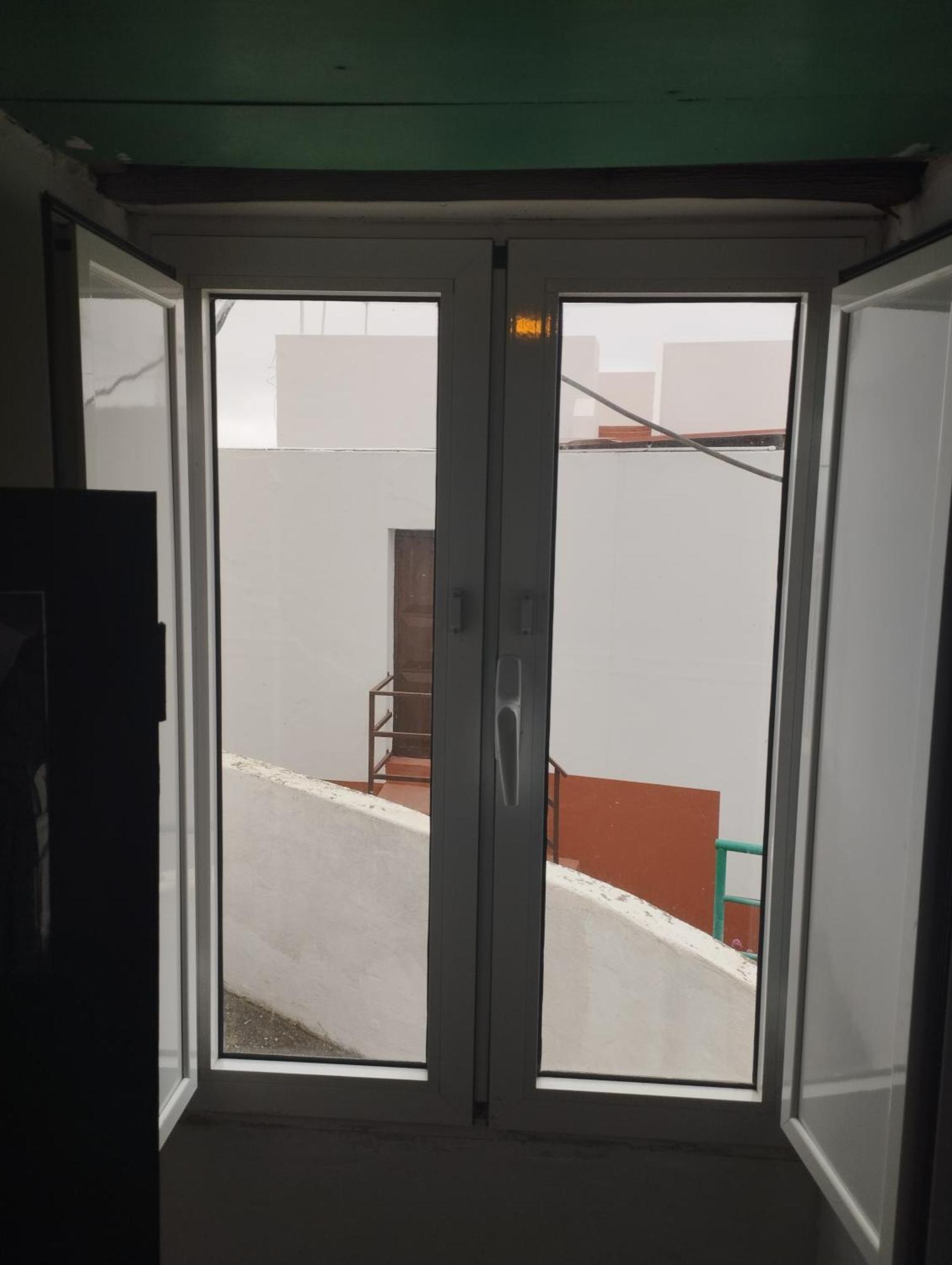 Acoran Family Guests House With Included Morning Yoga Practice Casa de hóspedes *