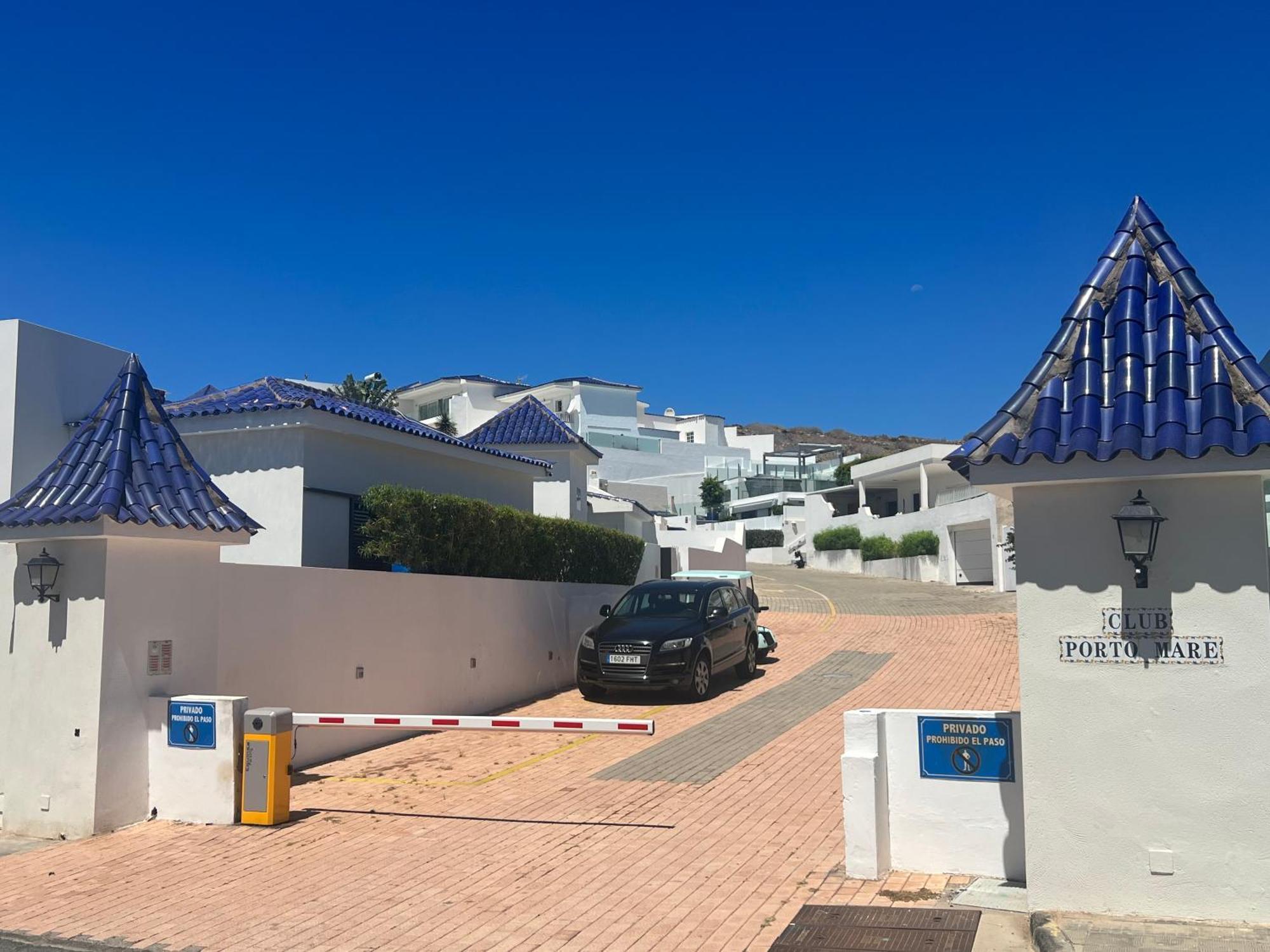 Pasitoblanco Porto Mare 44 Seaview Private Heated Pool Holiday home *