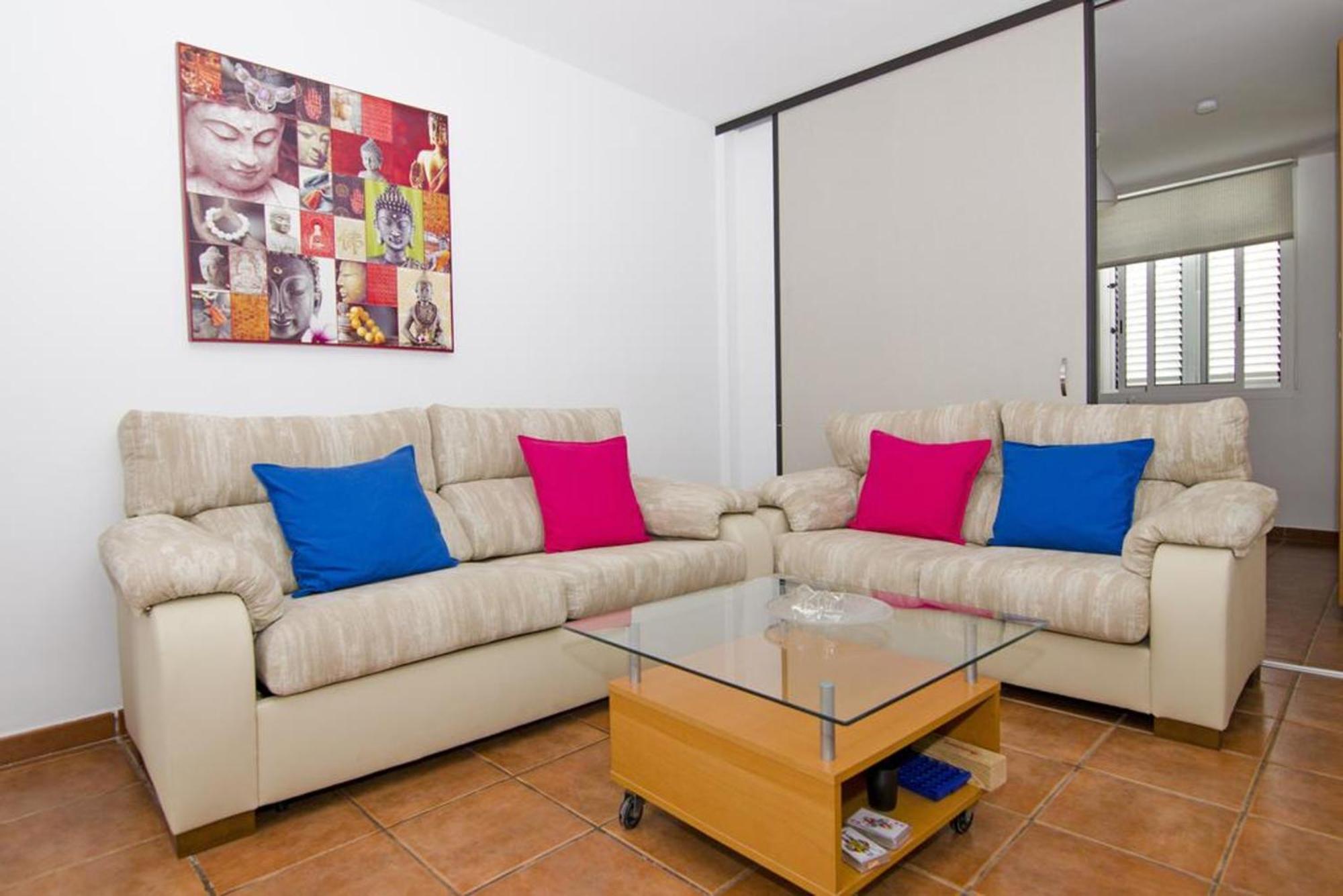 Sea View Mogan: 2-bedroom With Proximity And Wi-fi *