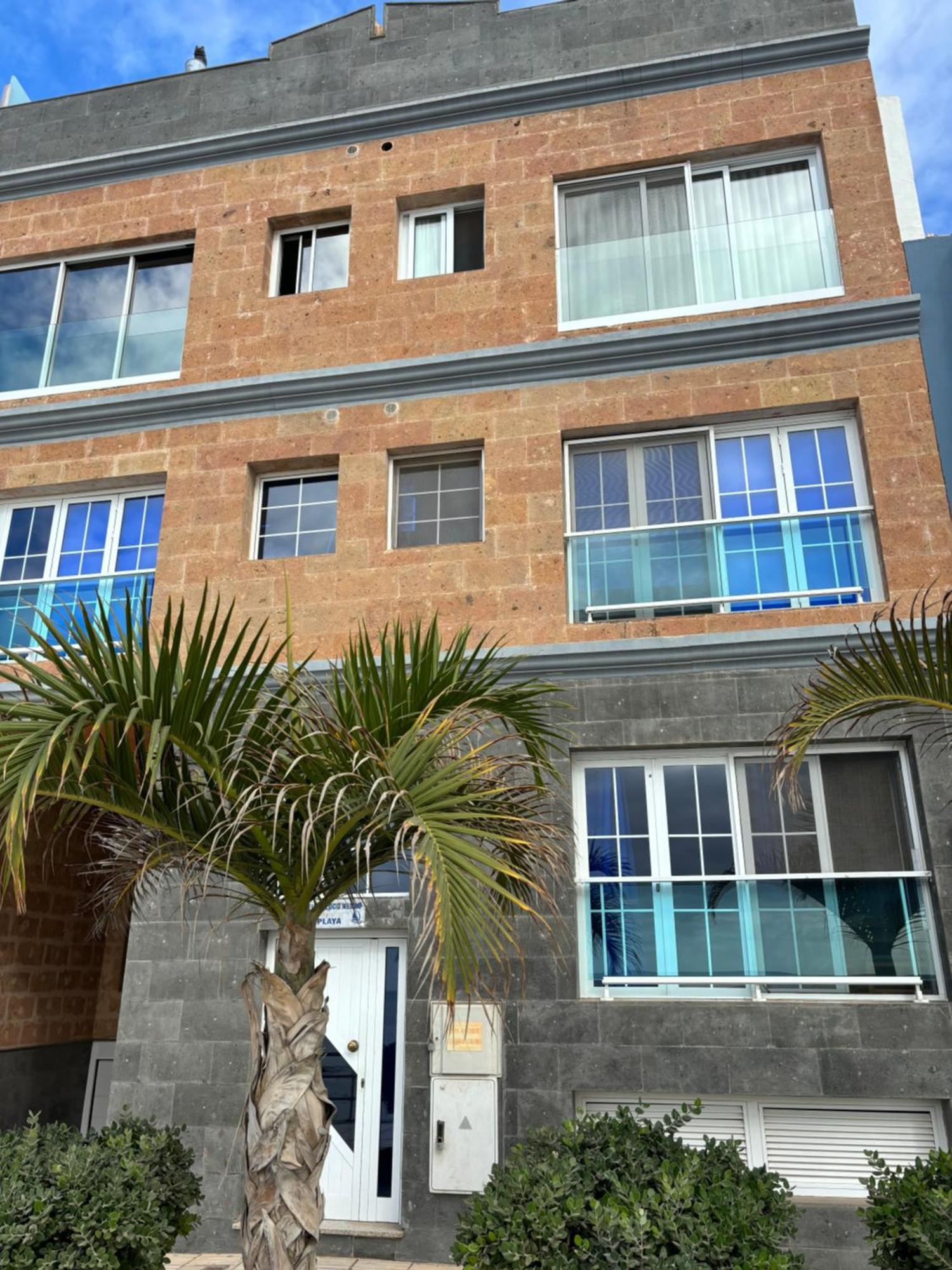 Vivienda 1ª Linea Mar En Paseo Maritimo Apartamento