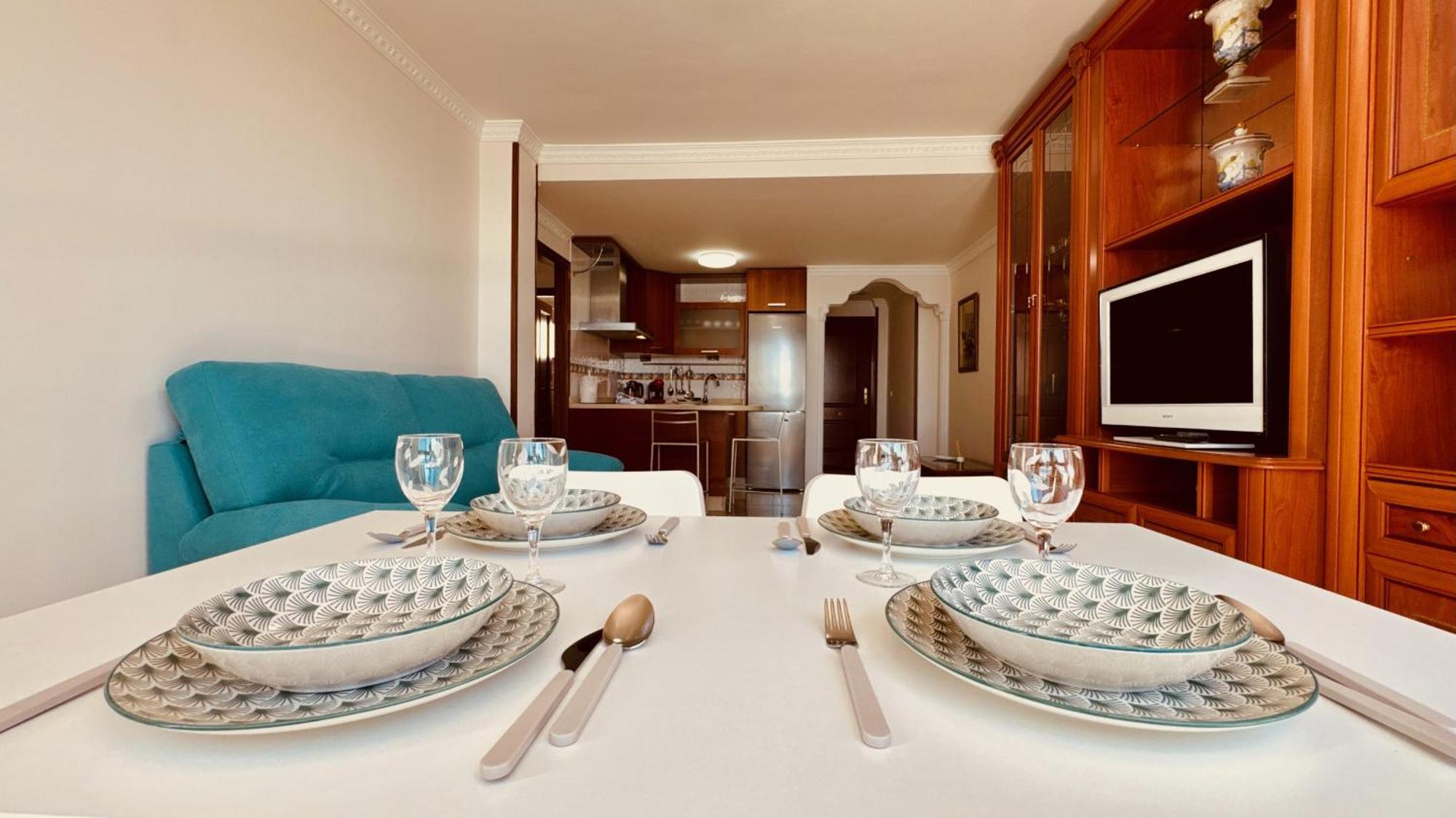 Click&guest - Bright Sun House With Sea Views