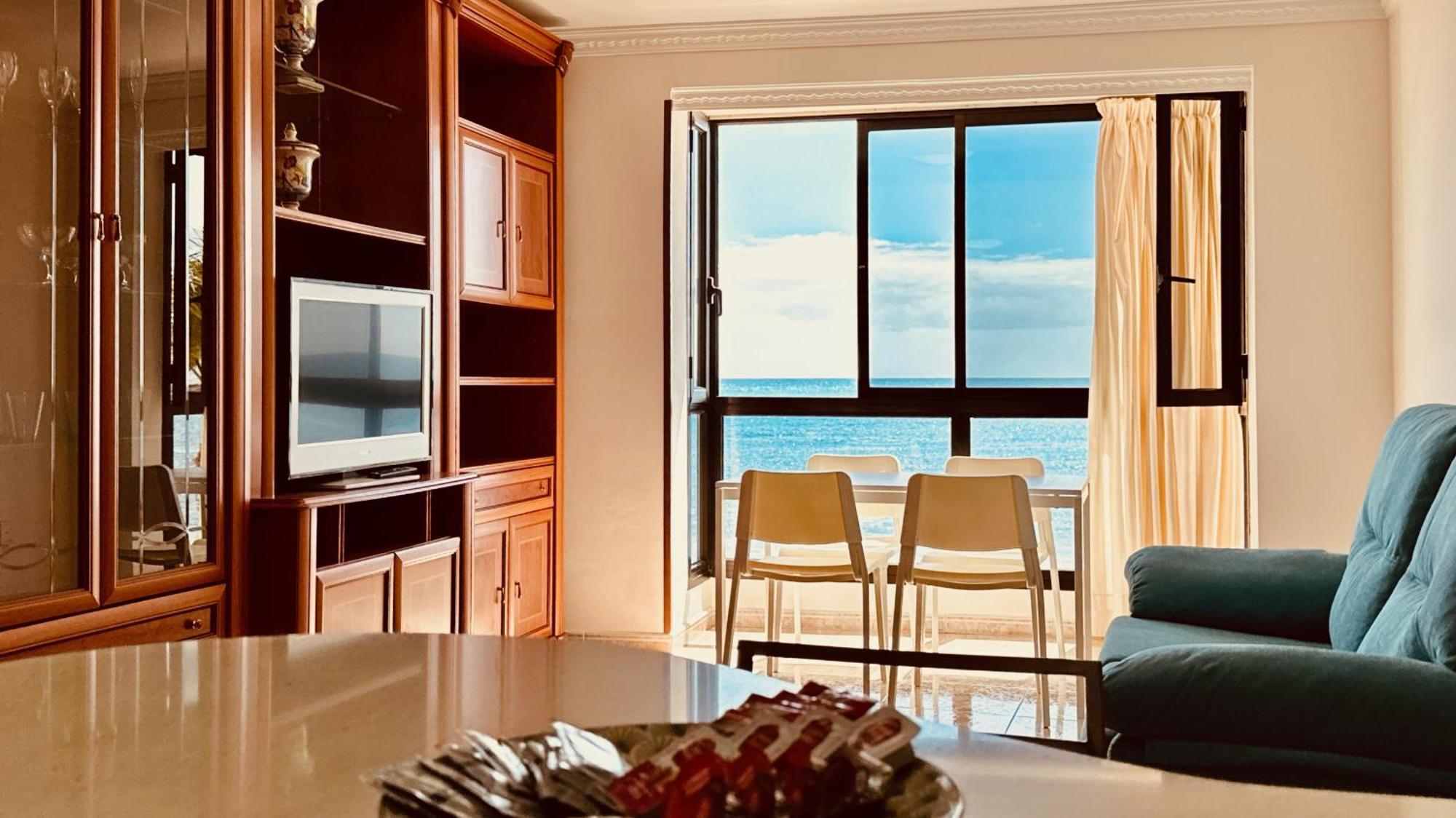 Click&guest - Bright Sun House With Sea Views Apartamento Agüimes