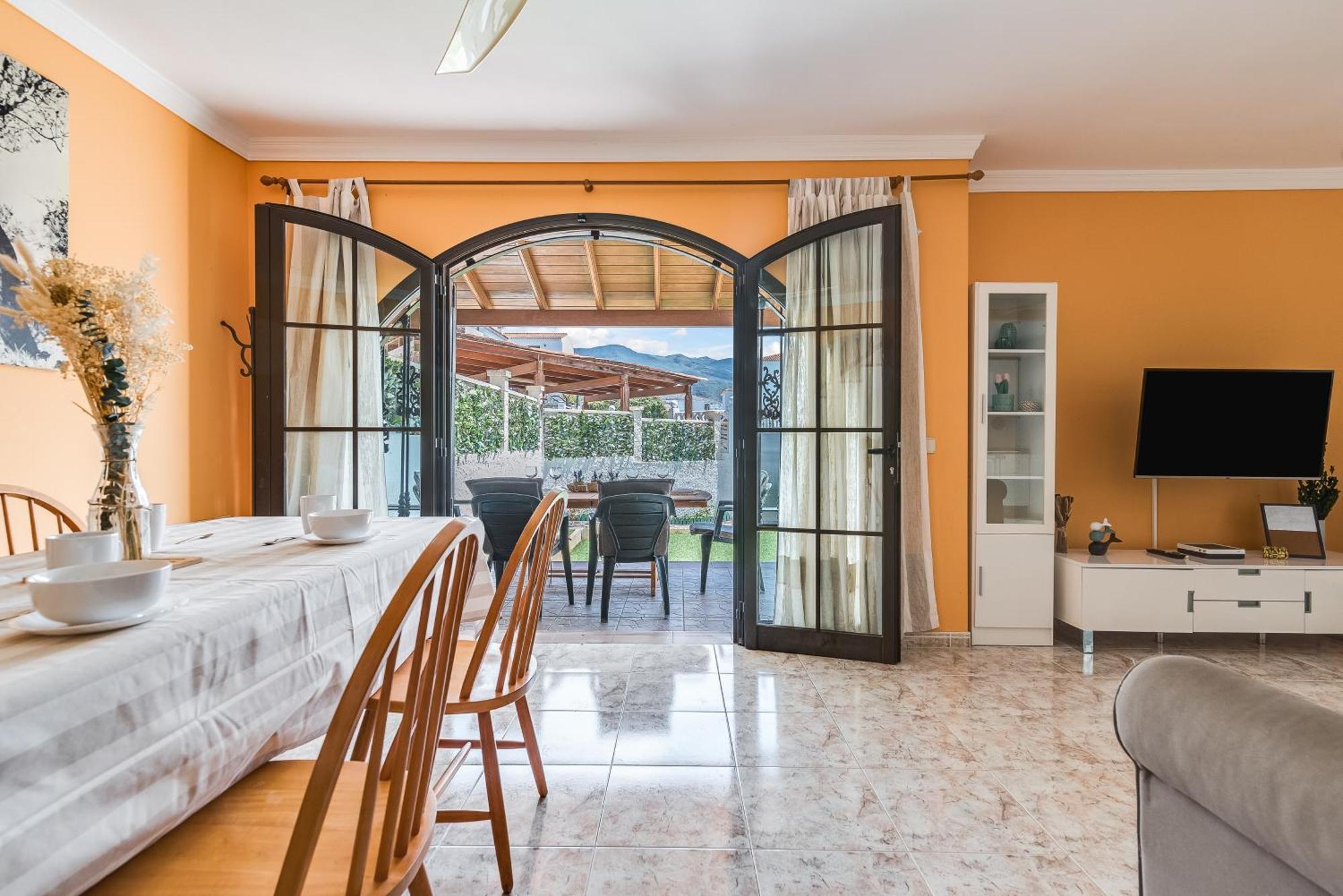 Home2book Charming House Agaete, Bbq & Garden